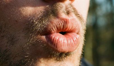 The biomechanics of the human aerophone